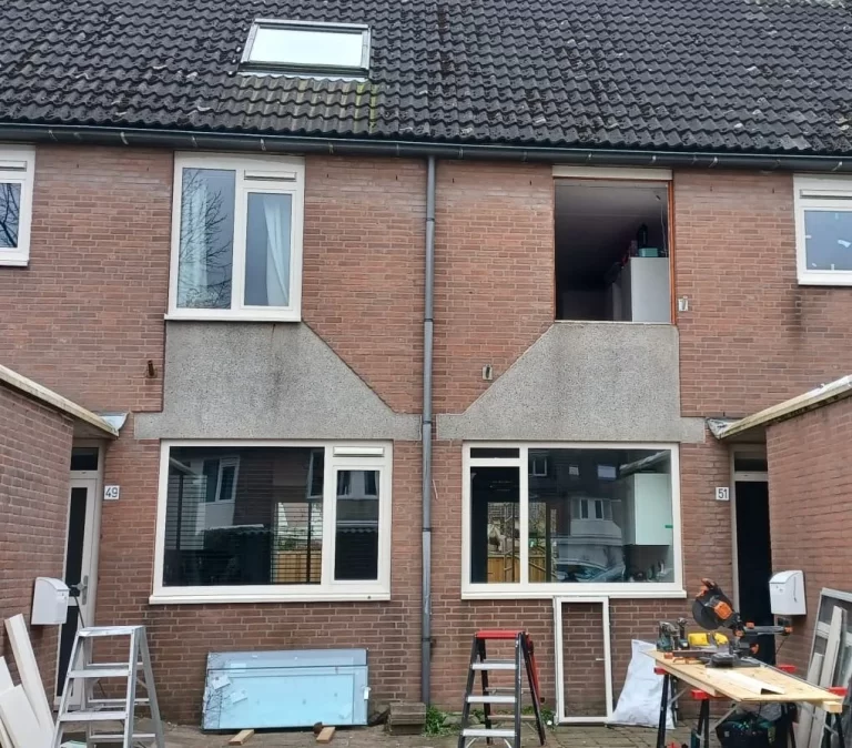 Verduurzamingsproject in woonwijk Rotterdam: nieuwe aluminium kozijnen
